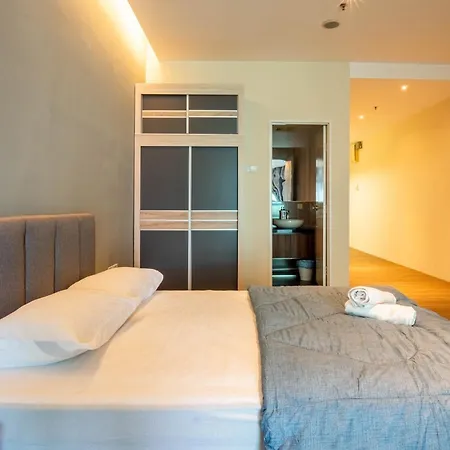 Bangsar Trade Centre By Airhost Apartment